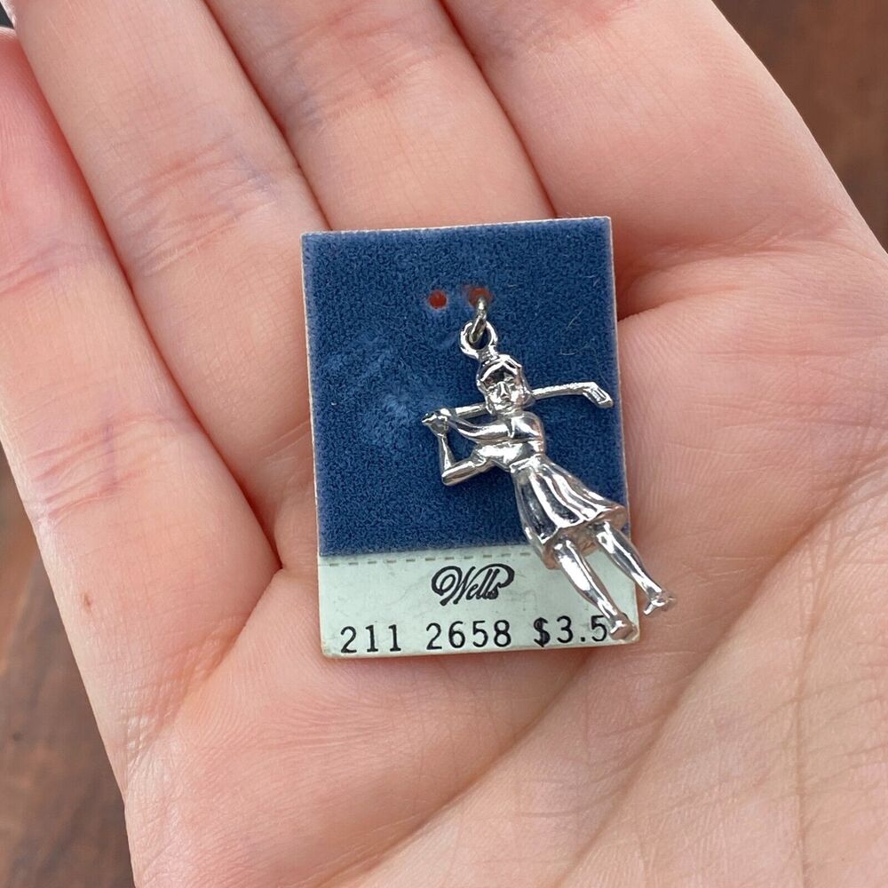 Vintage Wells 925 Sterling Silver Female Golfer 3D Heavy Pendant Bracelet Charm